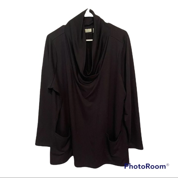 Logo Lounge by Lori Goldstein Black Tunic Top
